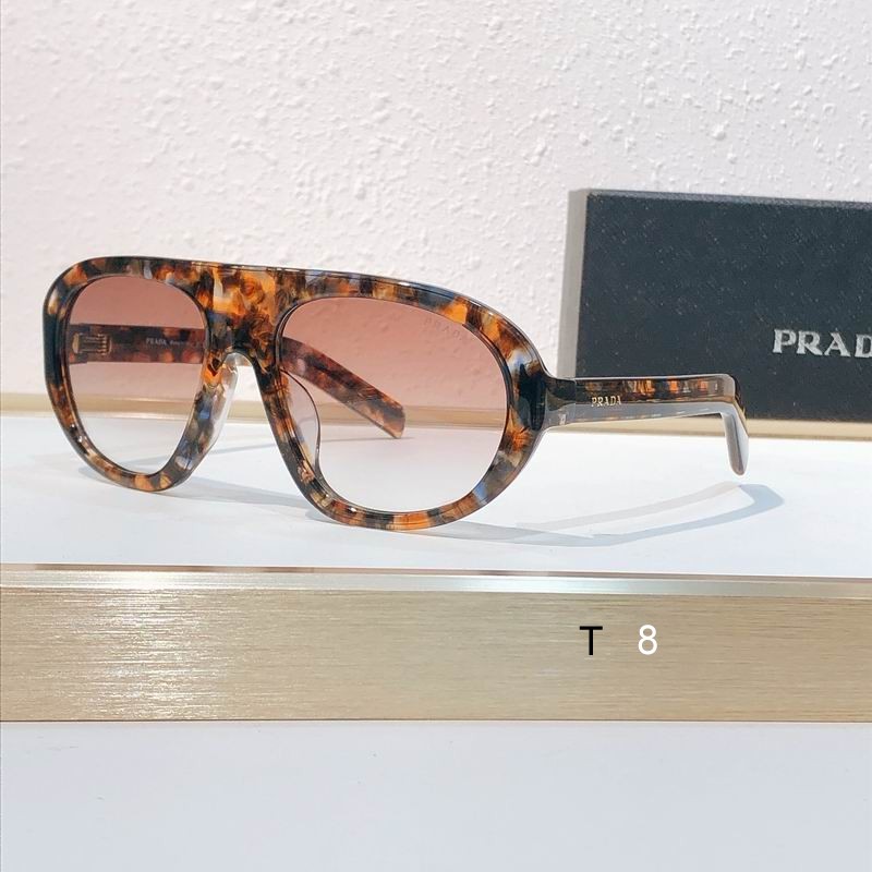 Prada  C05 57 18-135 a04