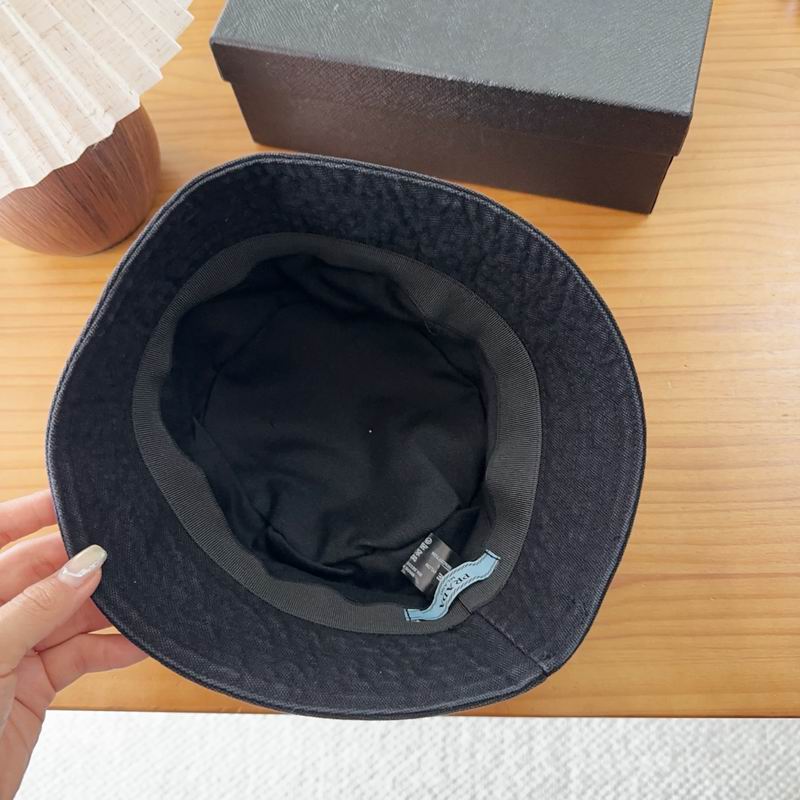 Prada Hat dx (1379)