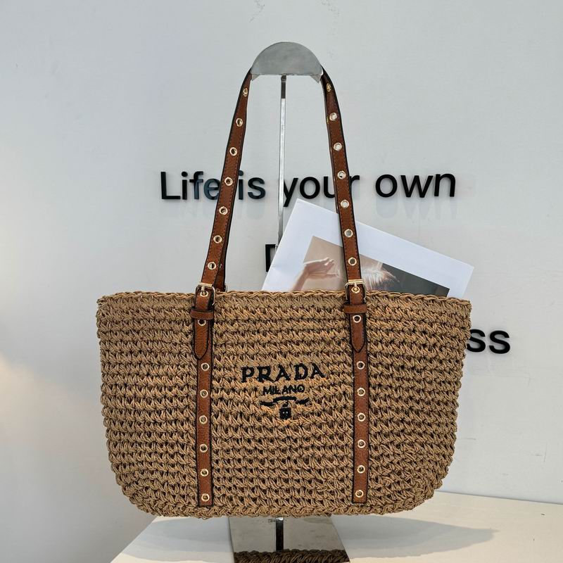 Prada beach bag dx (27)