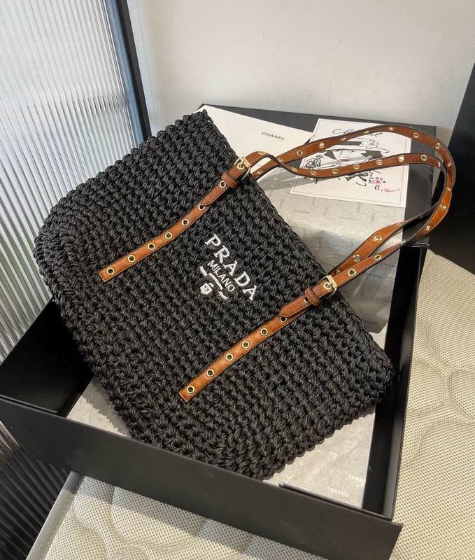 Prada beach bag dx (6)