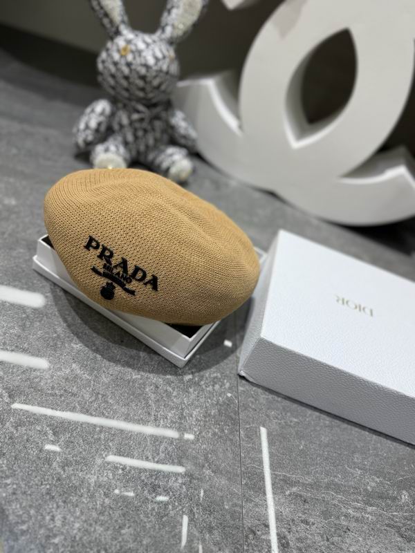 Prada beret dx (166)