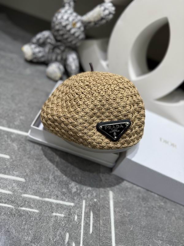 Prada beret dx (317)