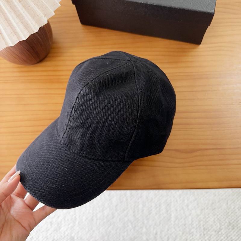 Prada cap dx (100)