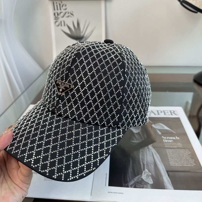 Prada cap dx (1233)