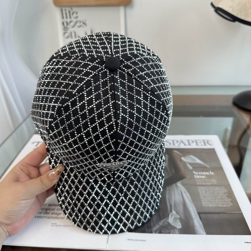 Prada cap dx (1235)