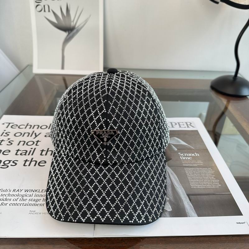 Prada cap dx (1239)