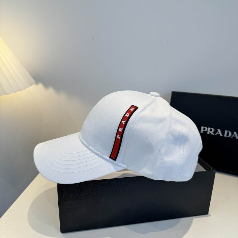 Prada cap dx (135)
