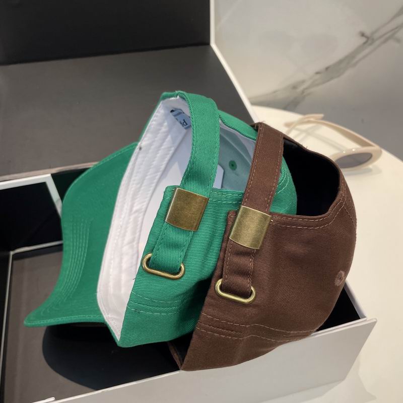 Prada cap dx (190)