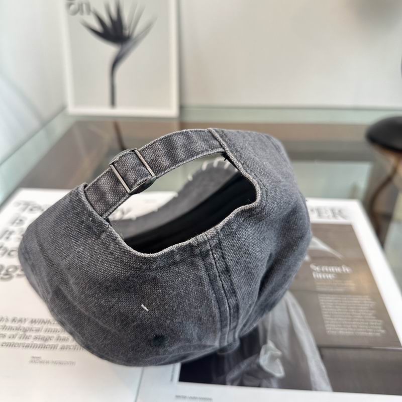 Prada cap dx (2260)