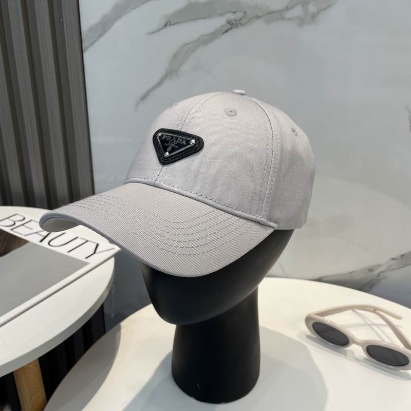 Prada cap dx (242)