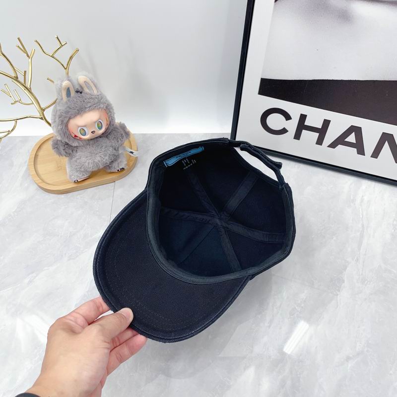 Prada cap dx (289)