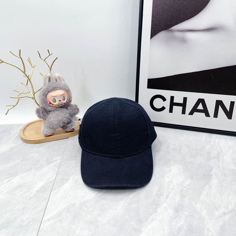 Prada cap dx (292)