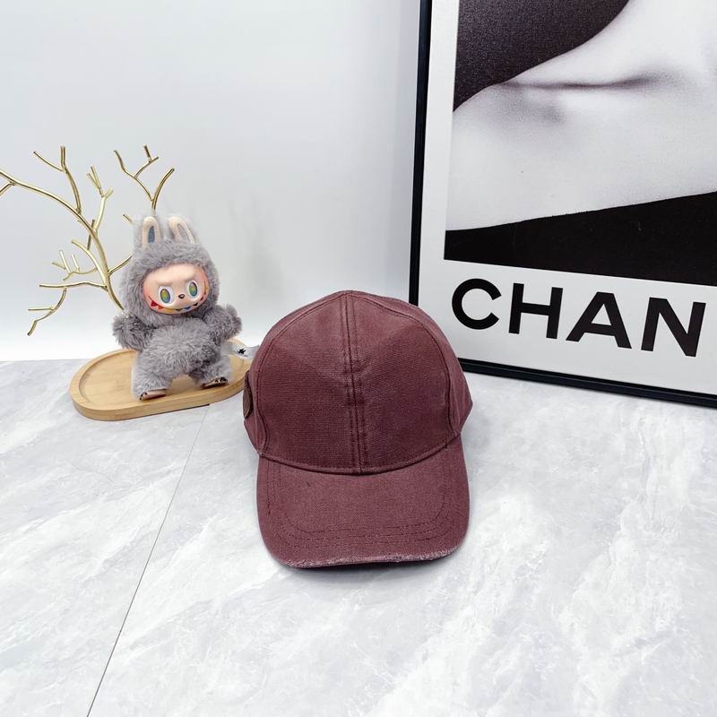 Prada cap dx (301)