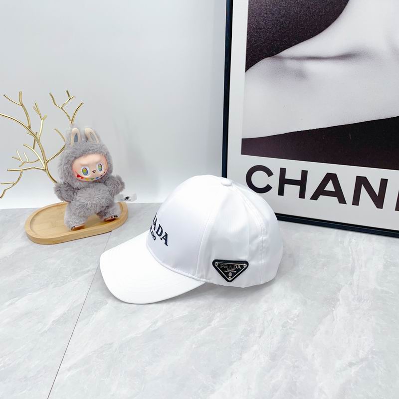 Prada cap dx (311)