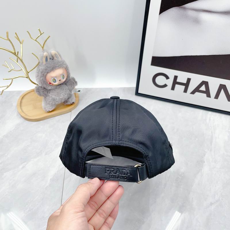 Prada cap dx (327)
