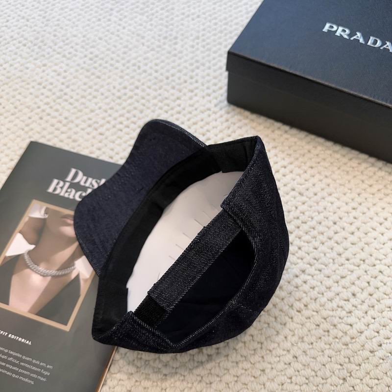 Prada cap dx (337)