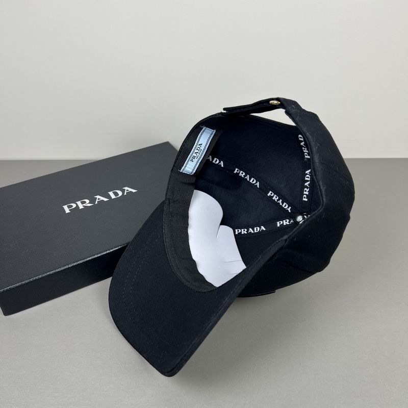 Prada cap dx (35)
