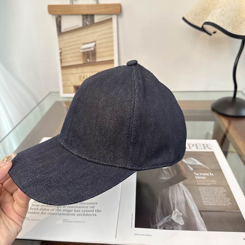 Prada cap dx (51)
