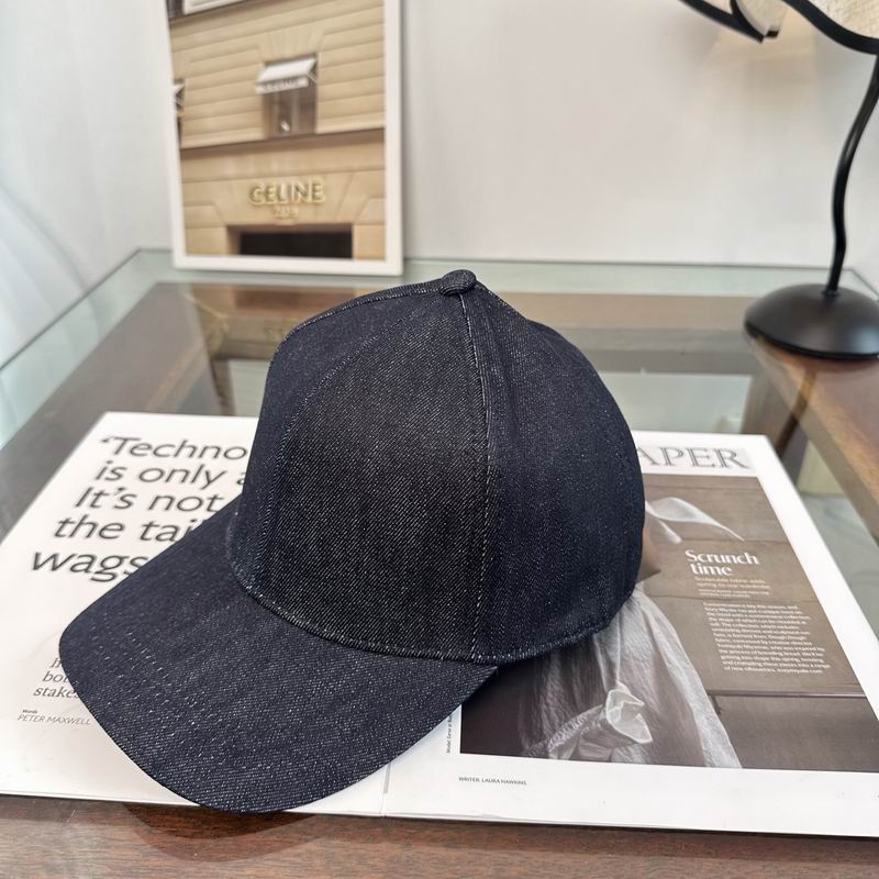 Prada cap dx (55)