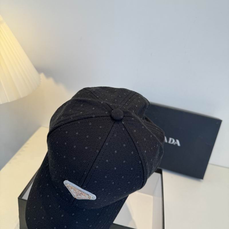 Prada cap dx (6639)