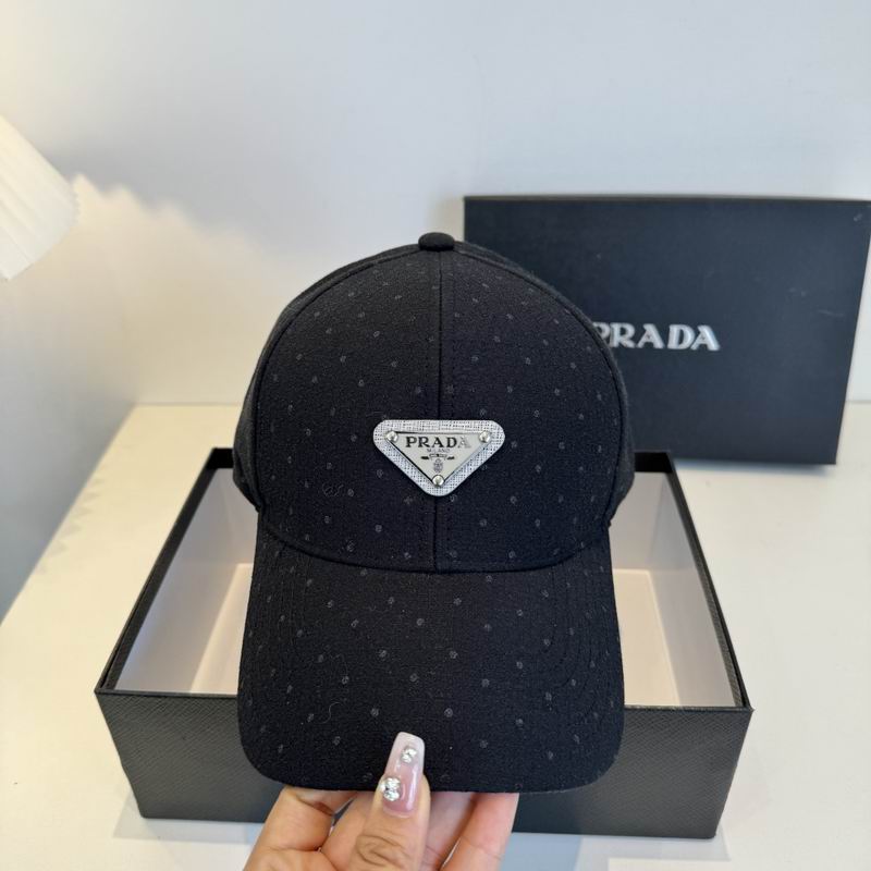 Prada cap dx (6643)