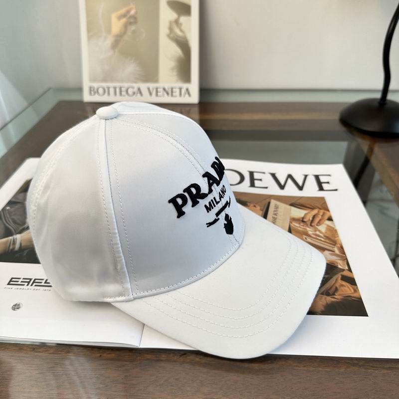 Prada cap dx (85)