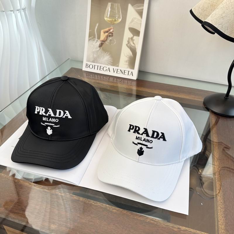 Prada cap dx (97)