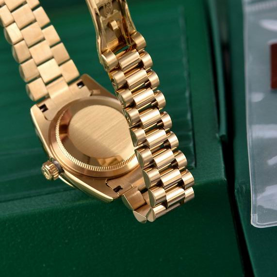 Rolex 31mm 49-Date just (1)