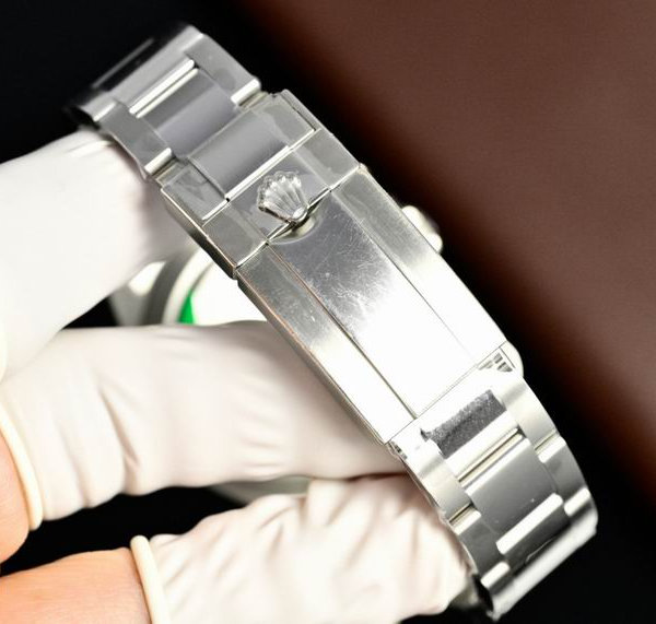 Rolex 40mm 14-Daytona (1)