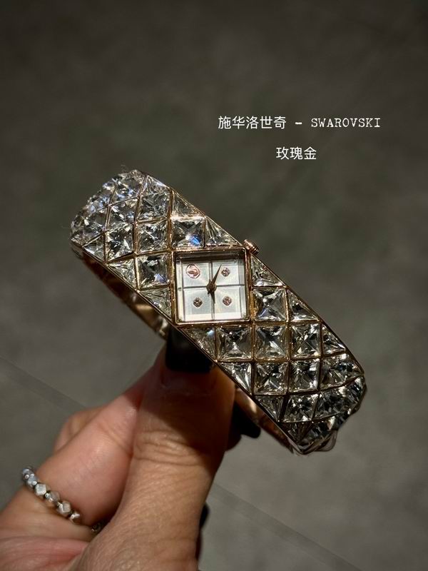 Swarovski 20X20.5mm 30 (23)