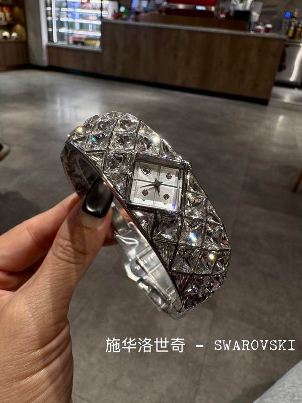 Swarovski 20X20.5mm 30 (9)