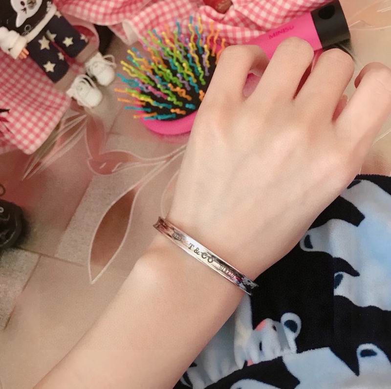 Tiffany Bracelet 03yxs10 (5)