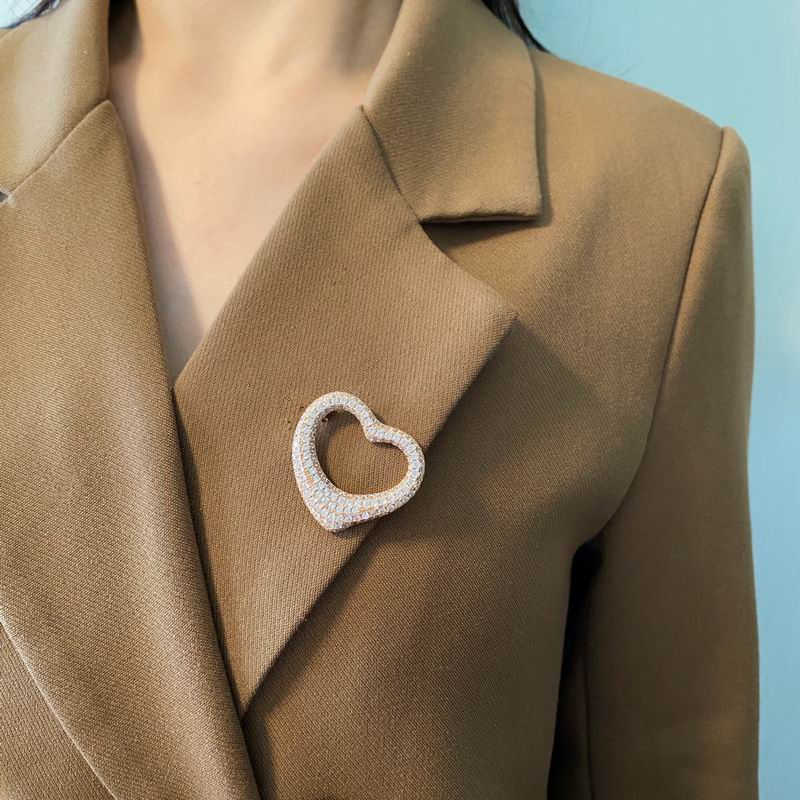 Tiffany Brooch 03yxs01 (2)