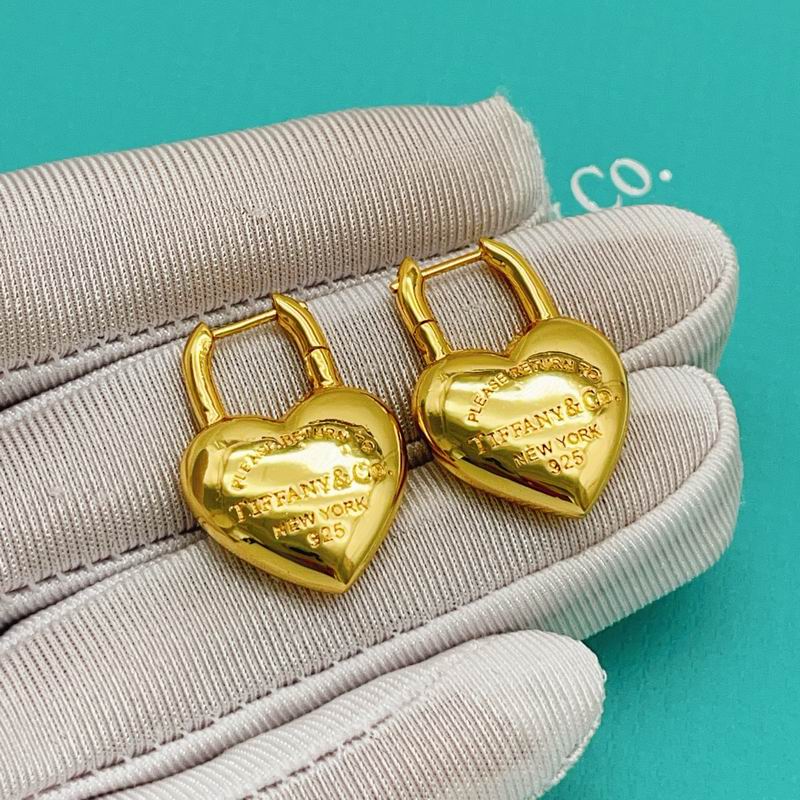 Tiffany Earring 03yxs20 (16)