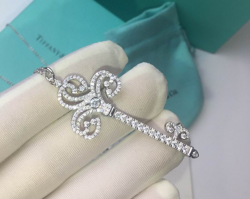 Tiffany Necklace 03yxs22 (8)