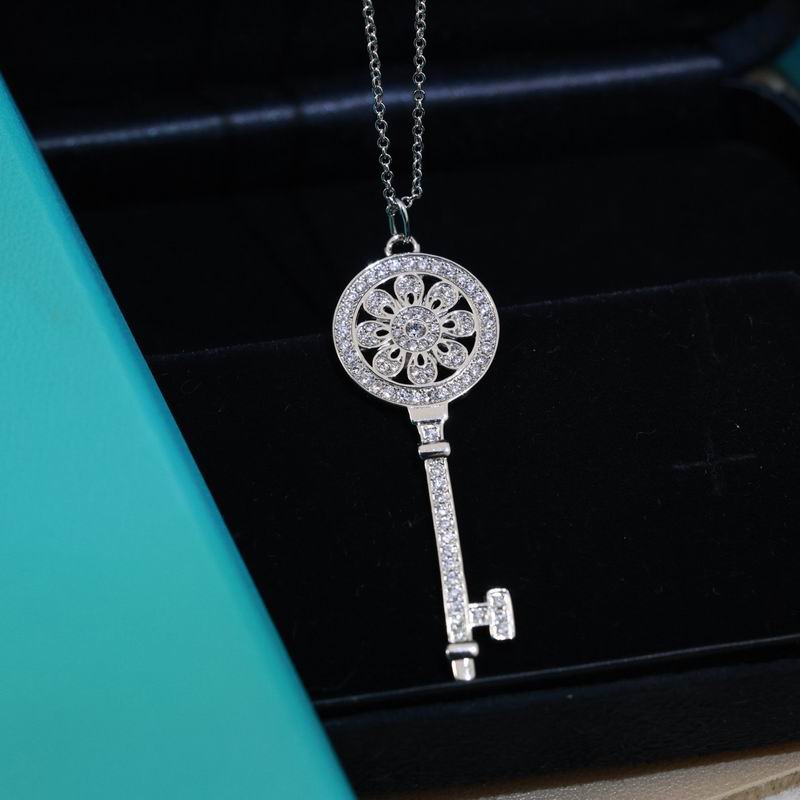Tiffany Necklace 03yxs31 (4)