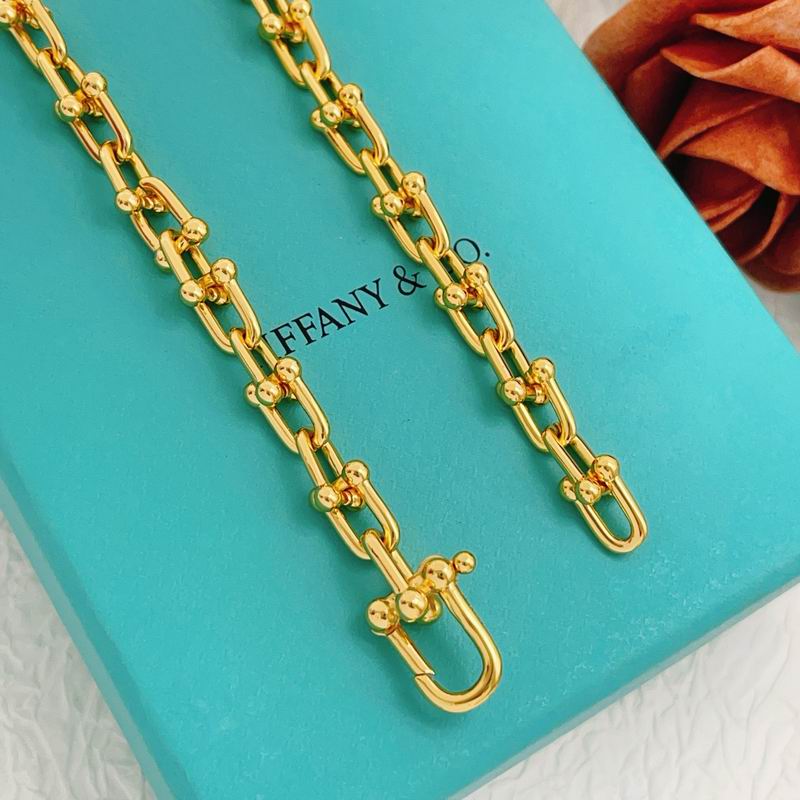 Tiffany Necklace 03yxs39 (2)