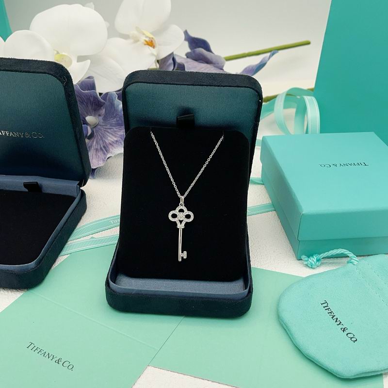 Tiffany Necklace 03yxs47 (1)