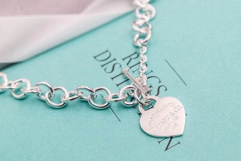 Tiffany Necklace 04yxs61 (2)