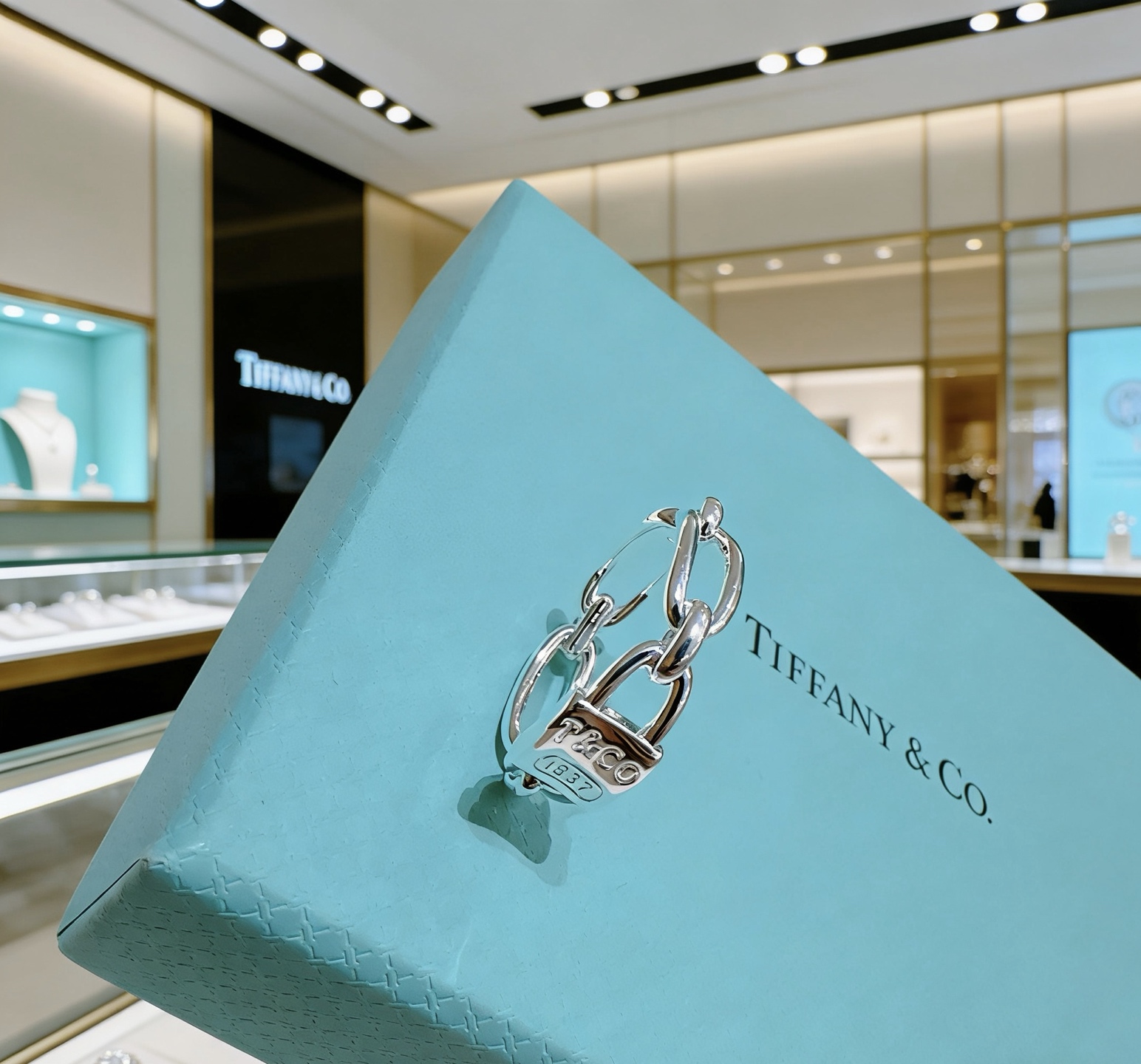 Tiffany Ring 02yxs16 (3)