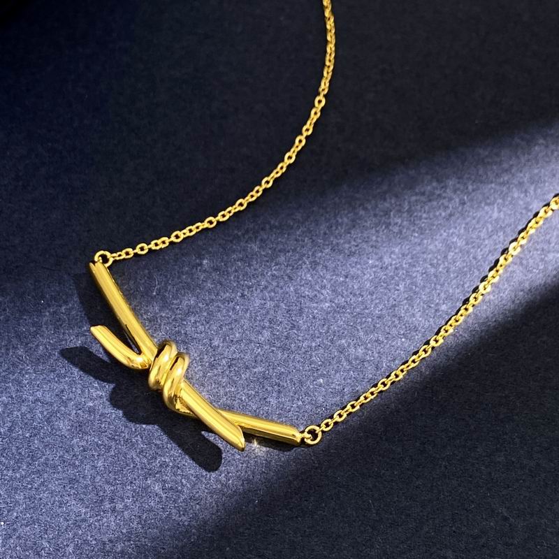 Tiffany Suits 03yxs02 (16)