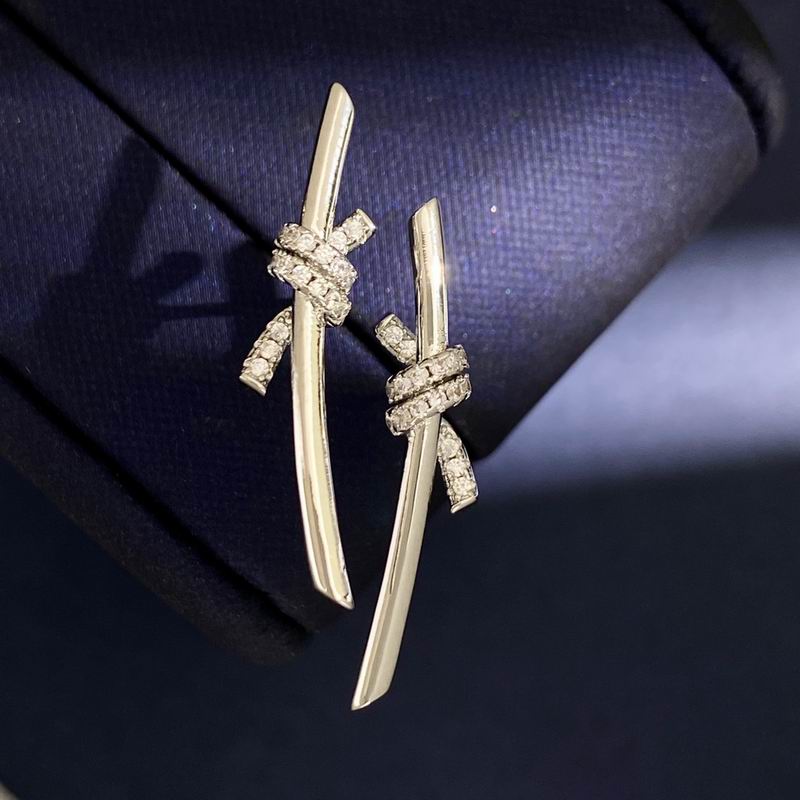 Tiffany Suits 03yxs02 (3)