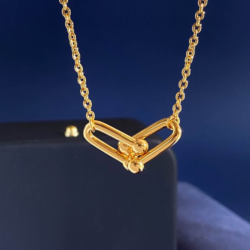 Tiffany Suits 03yxs05 (14)
