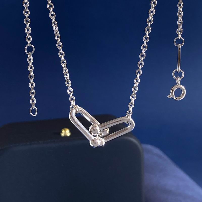 Tiffany Suits 03yxs05 (15)