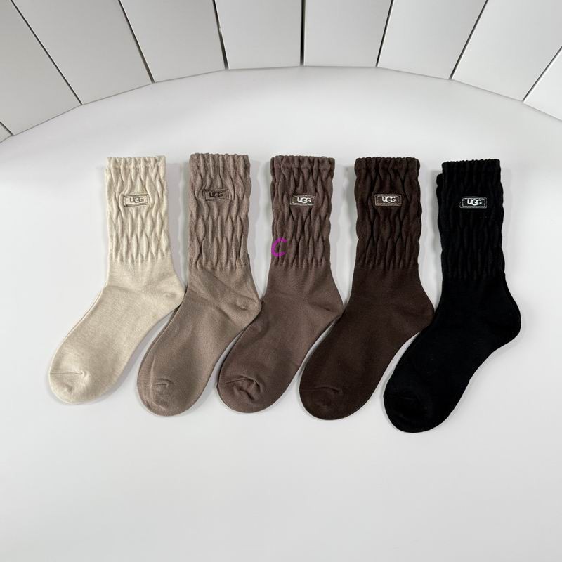 UGG socks (2)