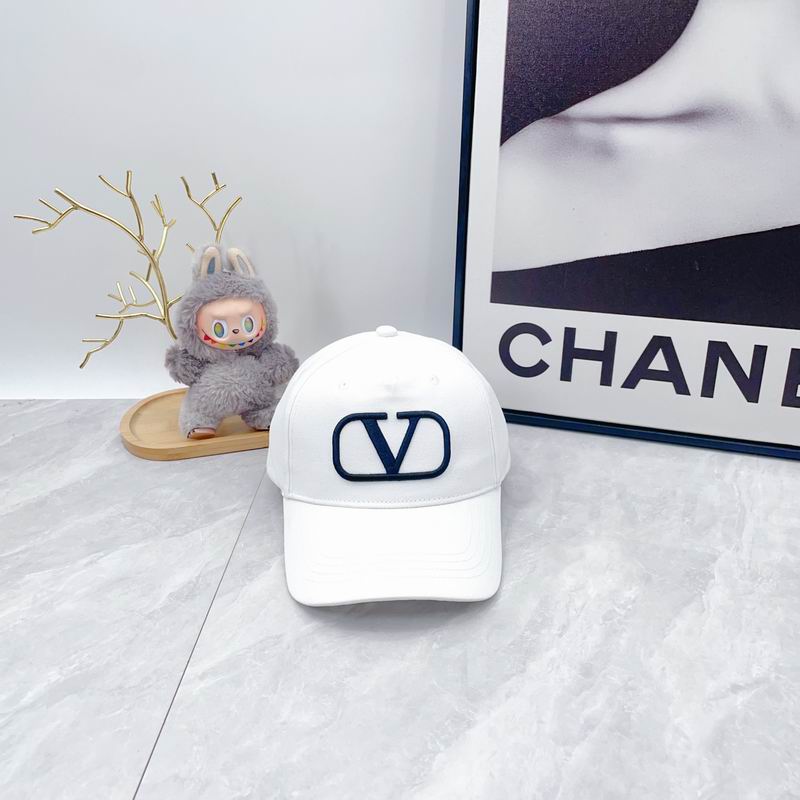 Valentino cap dx (5)
