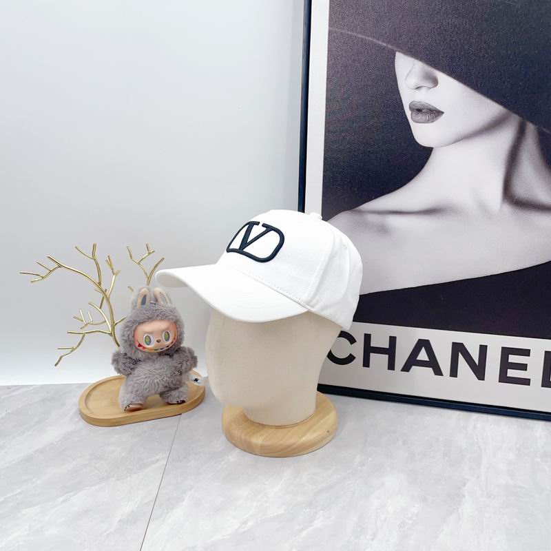 Valentino cap dx (8)