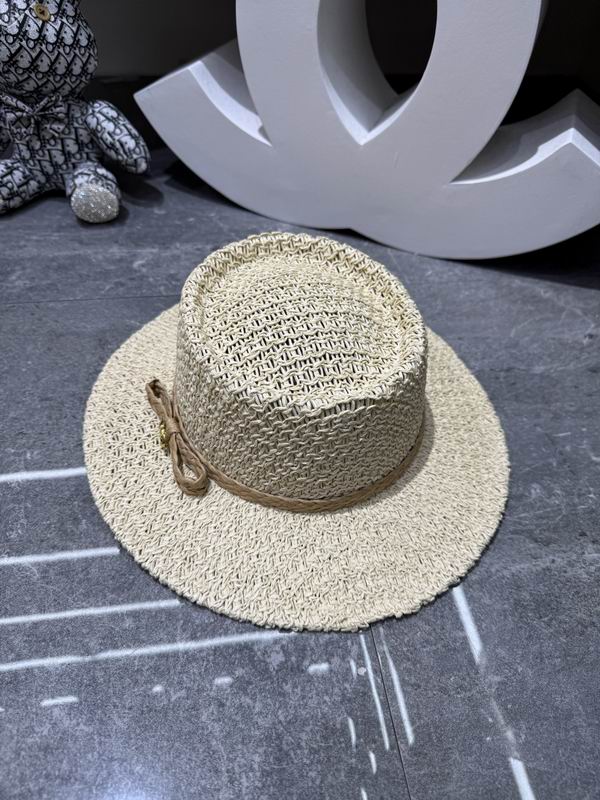 Valentino top hat dx (2084)