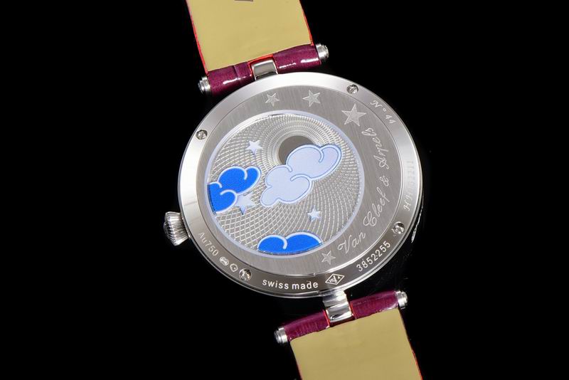 Van Cleef & Arpels watch 55 (15)
