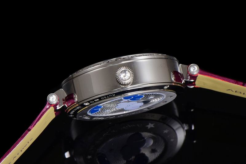 Van Cleef & Arpels watch 55 (8)